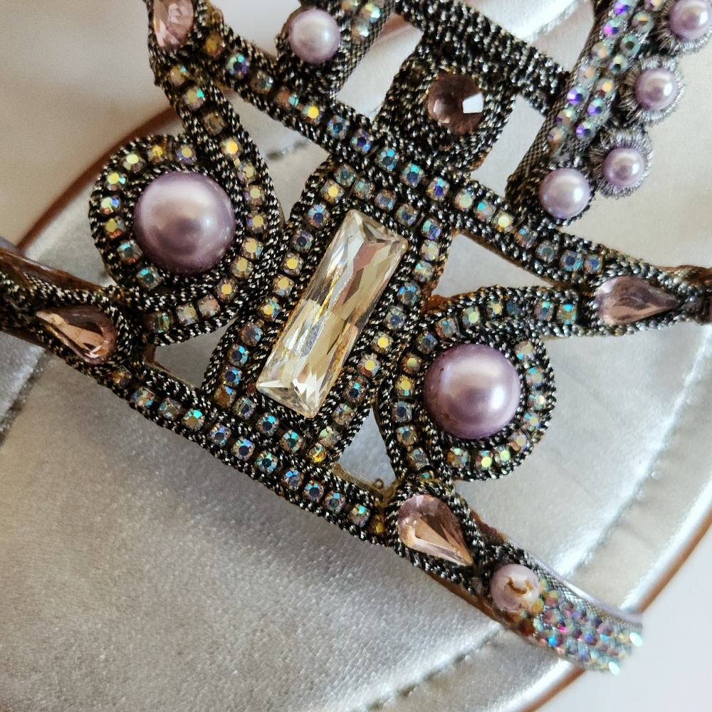 Rene Caovilla Lavender Bejewelled Sandals. - Picture 4 of 10
